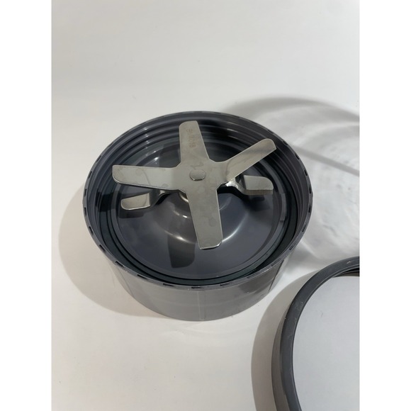 Tall Cup and Extractor Blade for NutriBullet Measurements in the photos - Picture 2 of 9